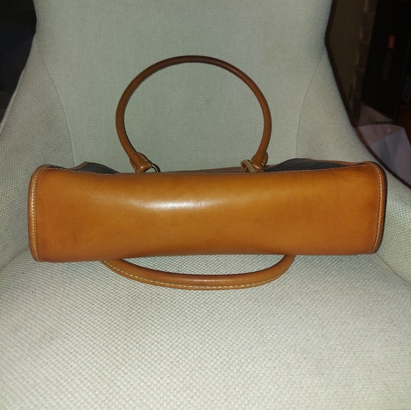 Vintage Dooney & Bourke AWL Satchel - Picture 11 of 11